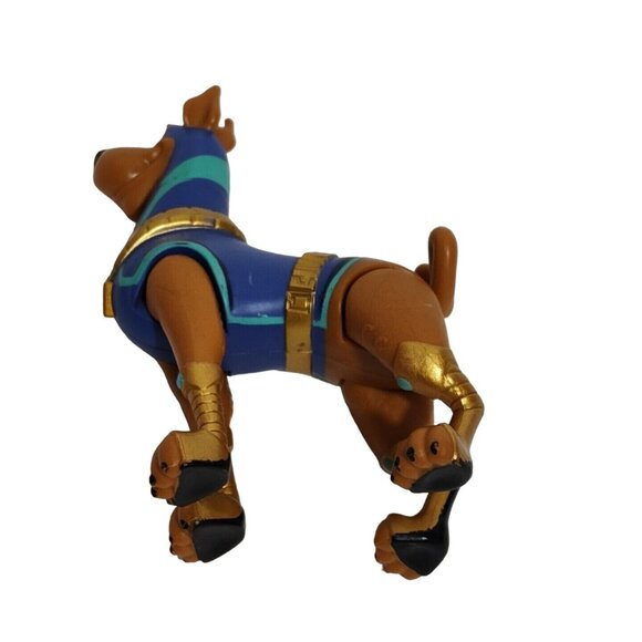 Scooby Doo Super Scoob Action Figure Toy Dog 4.5 in Tall - Picture 6 of 6